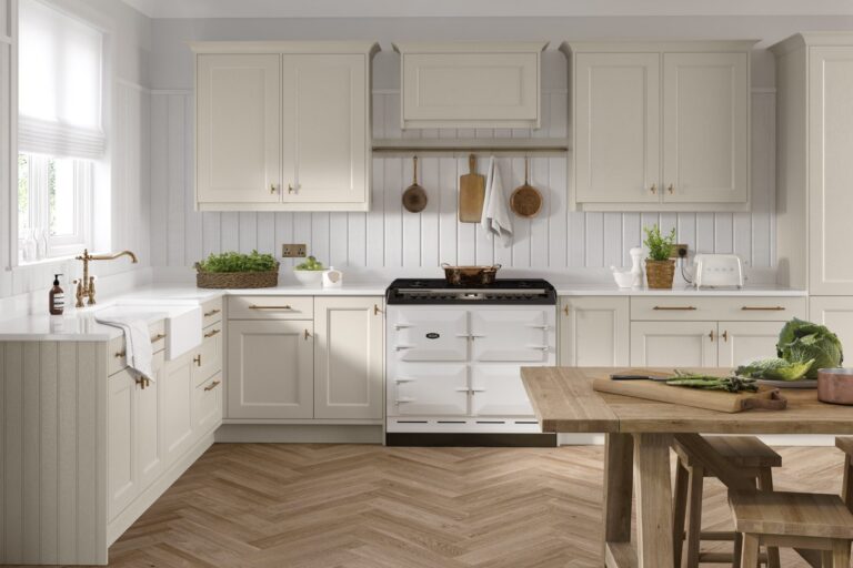 Thornbury kitchen in Taupe Grey